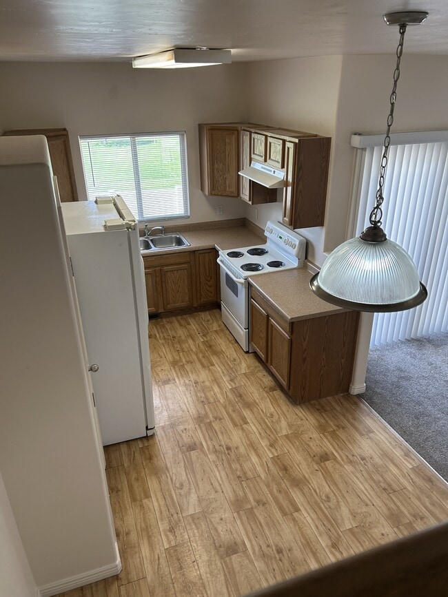 Building Photo - 2107 W 2180 N