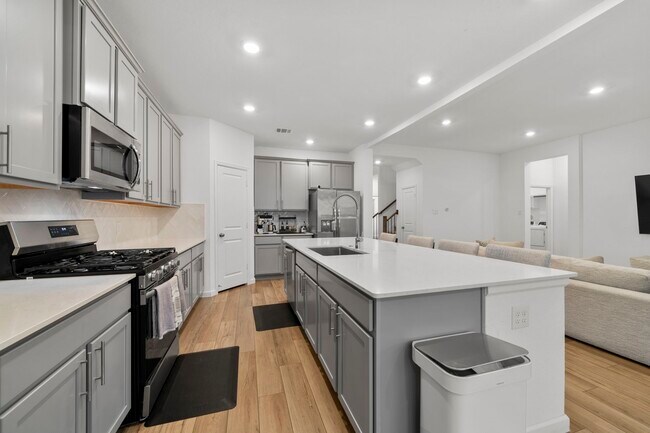 Building Photo - 3704 Field Coast Ln