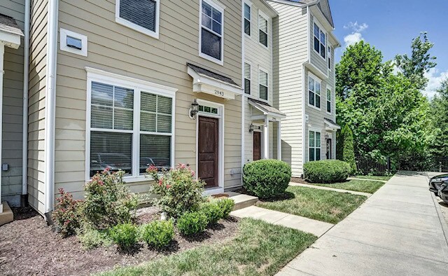 Building Photo - 2943 Templehof Ct