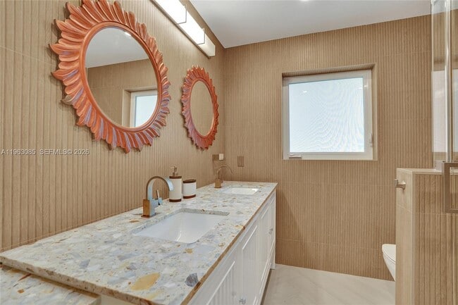 Building Photo - 1673 Bel Air Ave