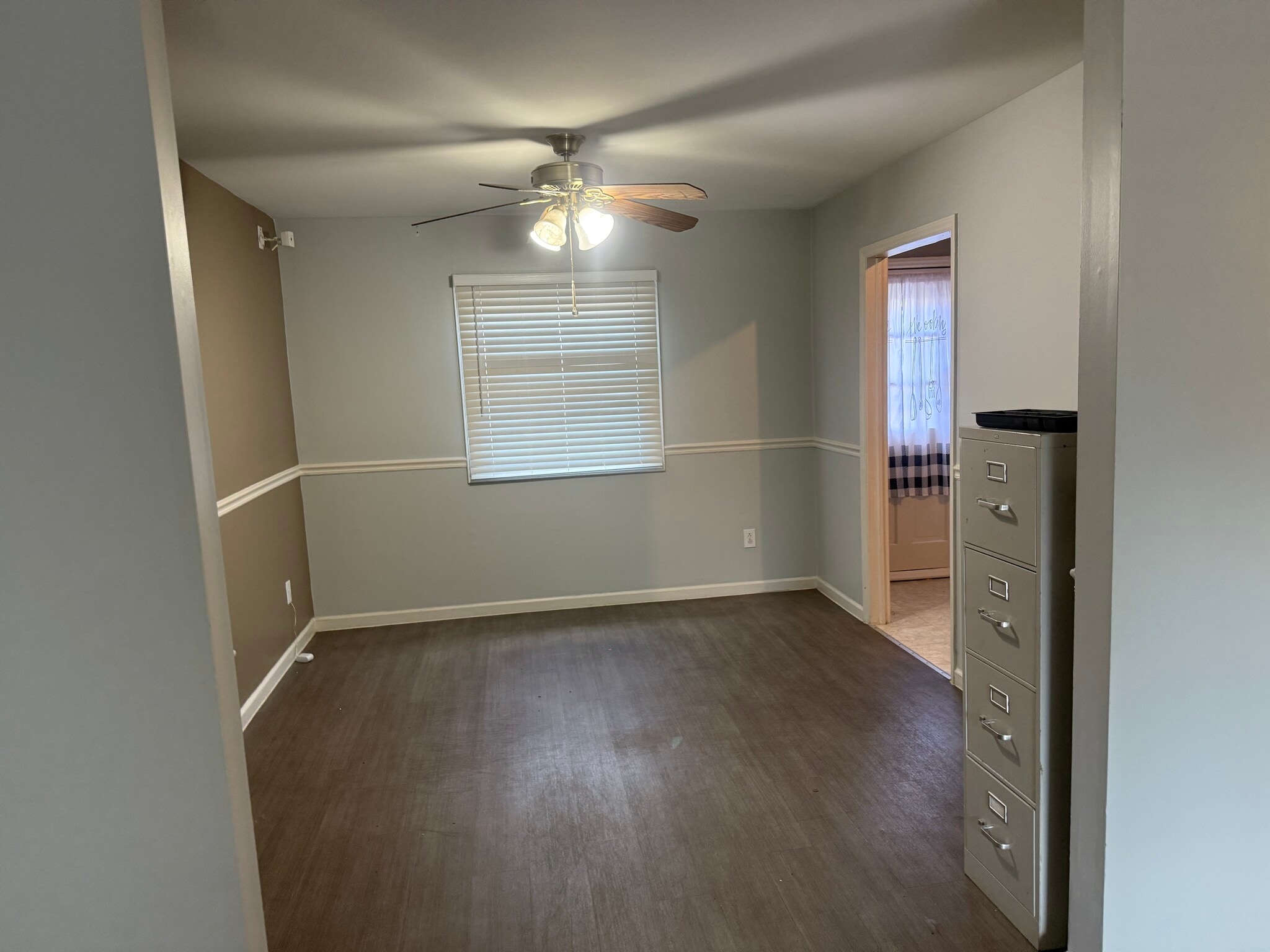 Building Photo - 7909 Lakehouse Ln