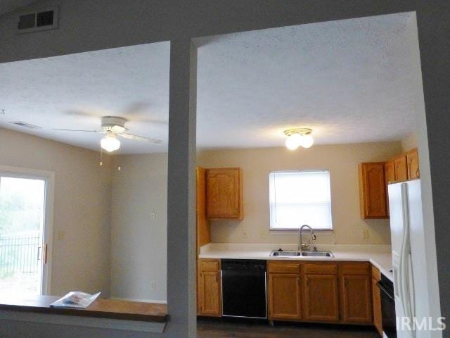 Building Photo - 1600 Lionheart Ln