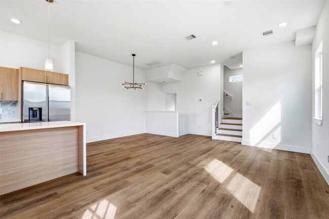 Building Photo - 4205 Allston St