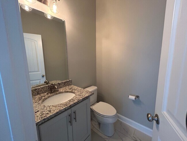 Building Photo - 287 Waystation