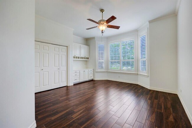 Building Photo - 3105 Lacevine Ln
