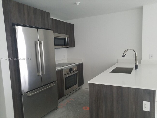 Building Photo - 488 NE 18th St