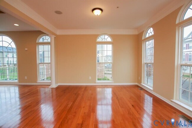 Building Photo - 2910 Murano Way
