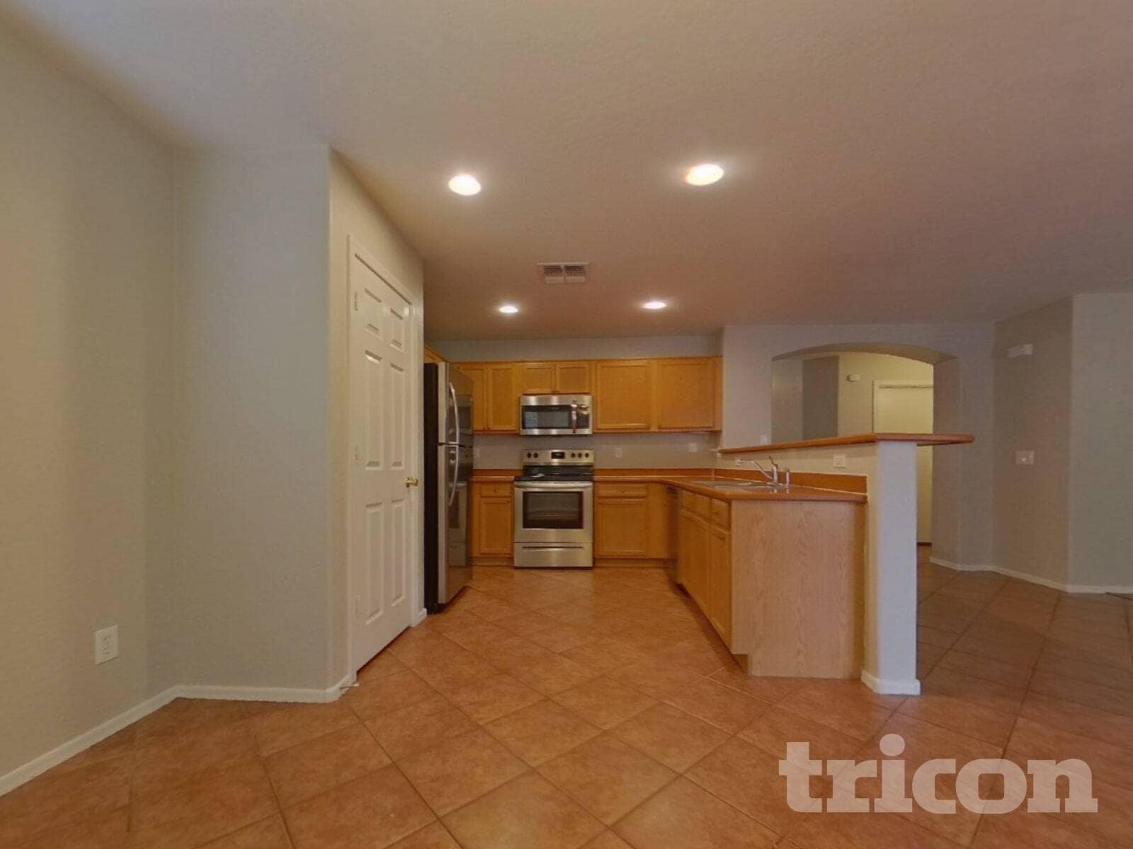 Building Photo - 24172 W Desert Bloom St