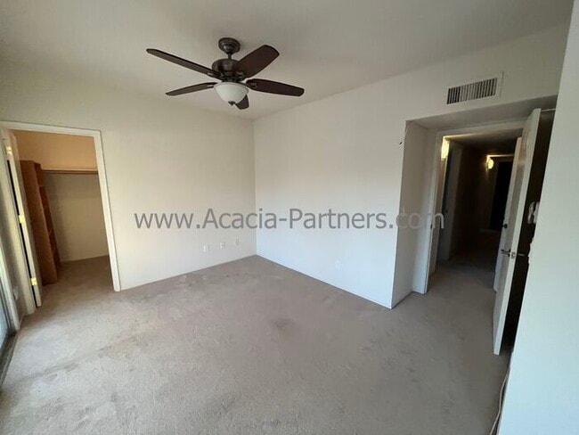 Building Photo - Dorado Country Club Estates