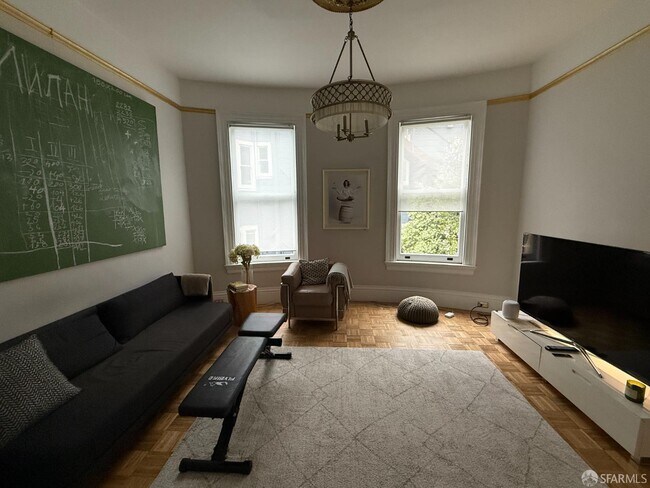 Building Photo - 251 Laguna St