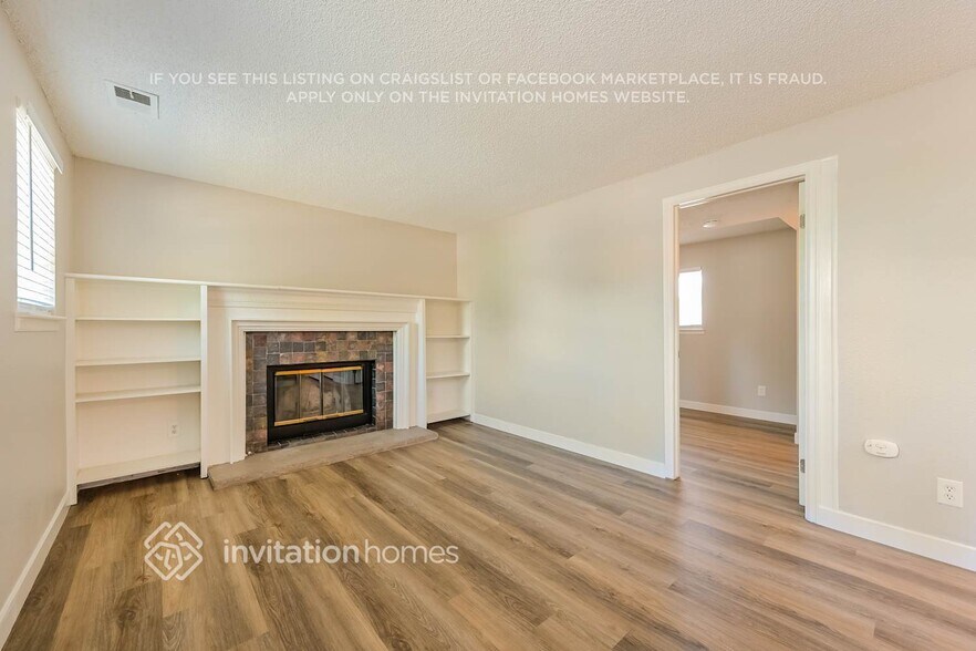 Building Photo - 2869 South Espana Court
