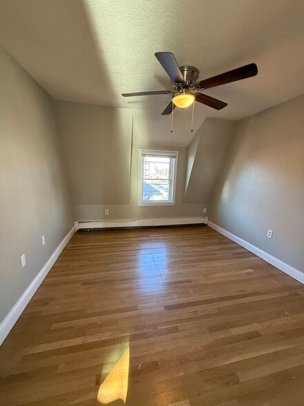 Building Photo - 76 Fremont St