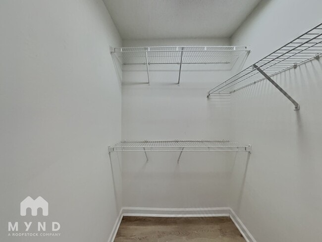 Building Photo - 1248 Grovewood Dr