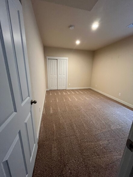 Building Photo - 7828 E 21st Ave