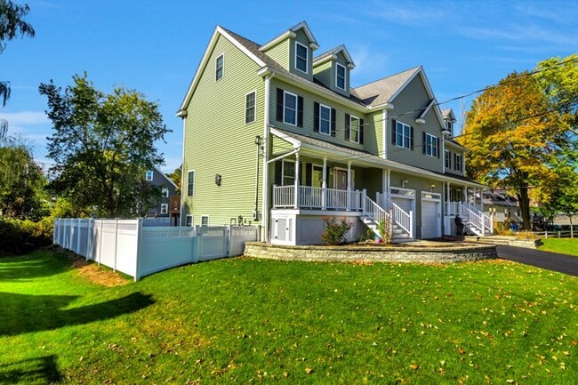 Building Photo - 7 Richmond Ave