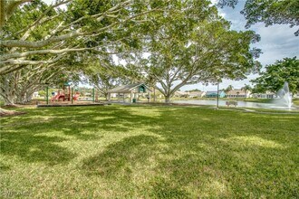 Building Photo - 14560 Daffodil Dr