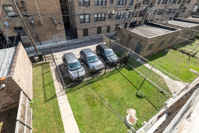 Building Photo - 8241 S Maryland Ave