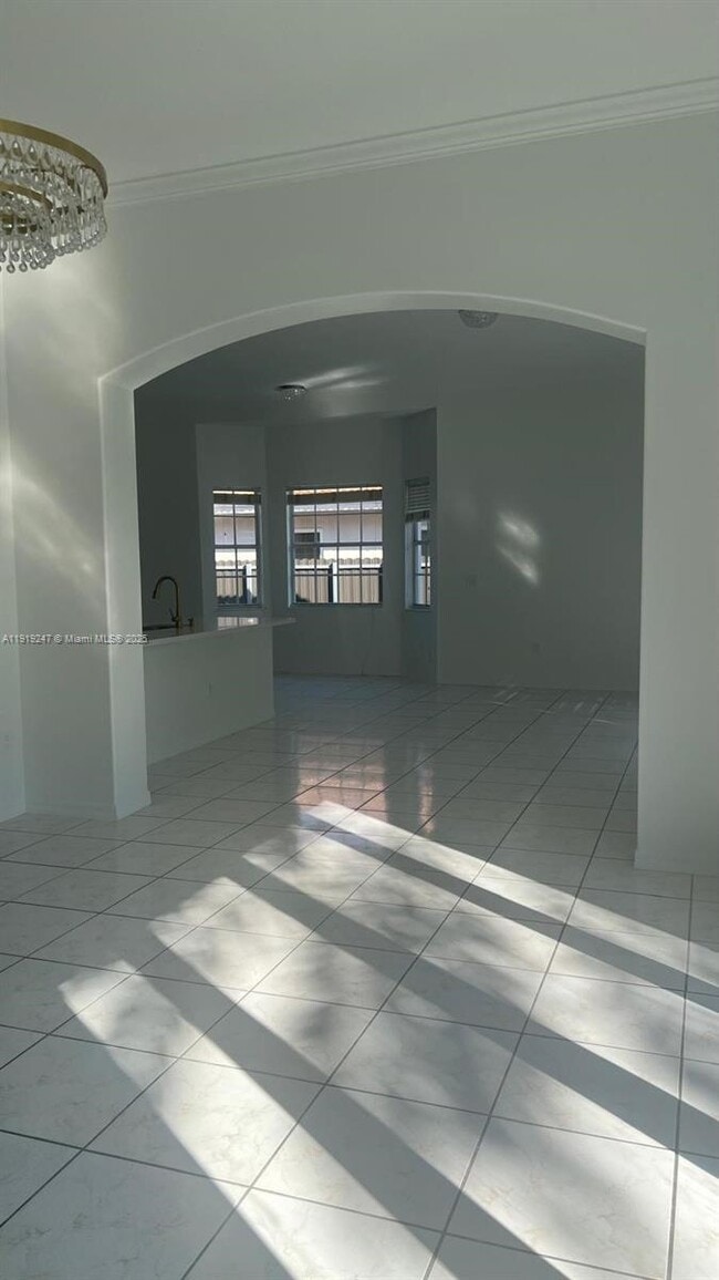 Building Photo - 15804 SW 99th Terrace