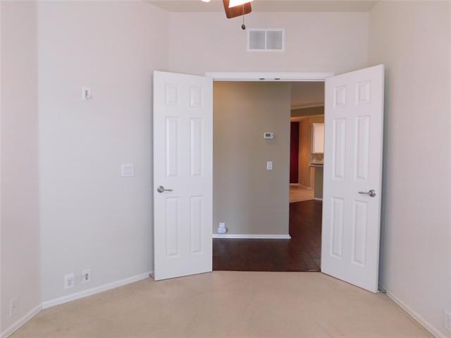 Building Photo - 3904 Stone Oak Blvd