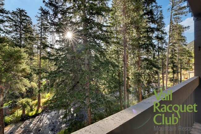 Building Photo - 2BR, 2BA with Health Club Membership - Nov...