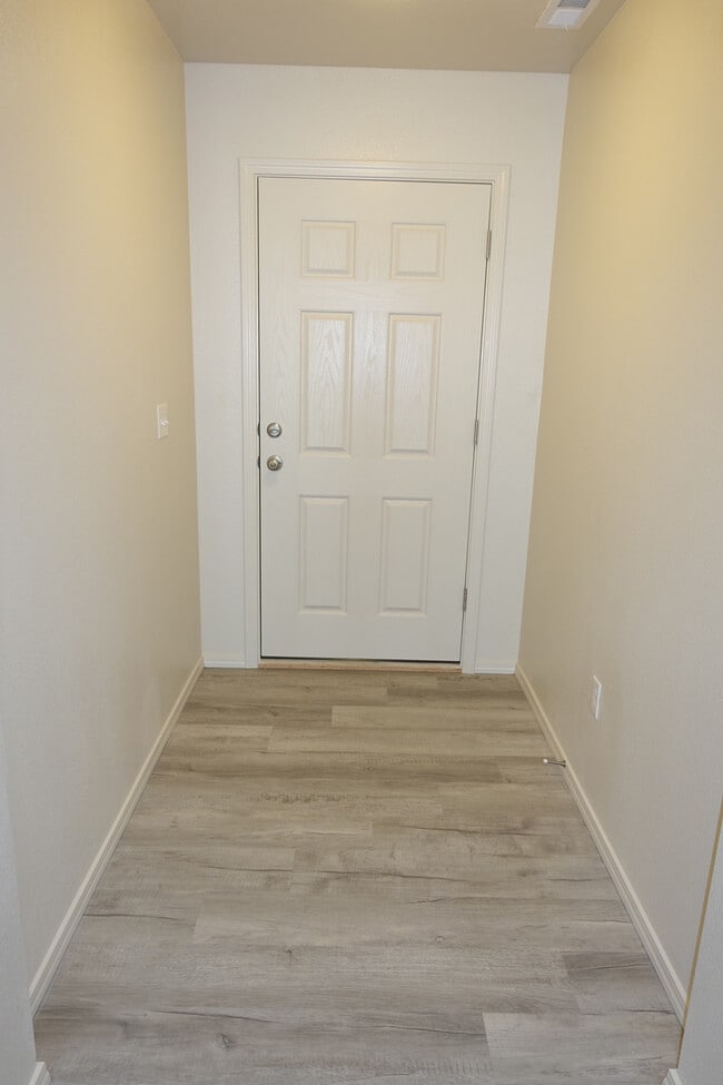 Building Photo - New 3-Bedroom Home in Kuna!