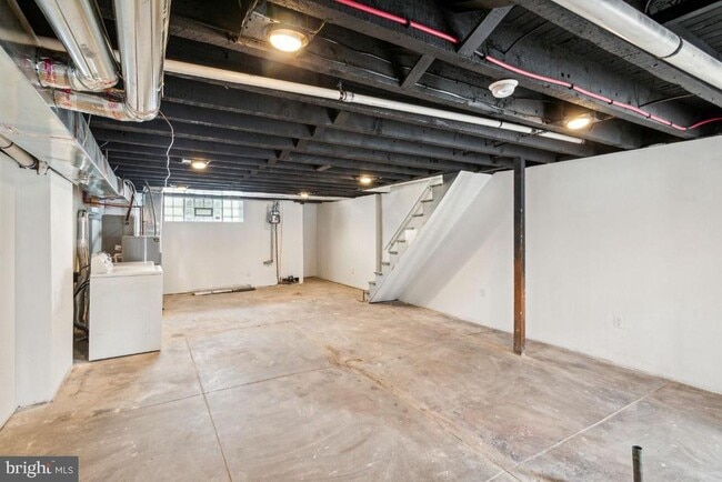 Building Photo - 4013 Bleigh Ave