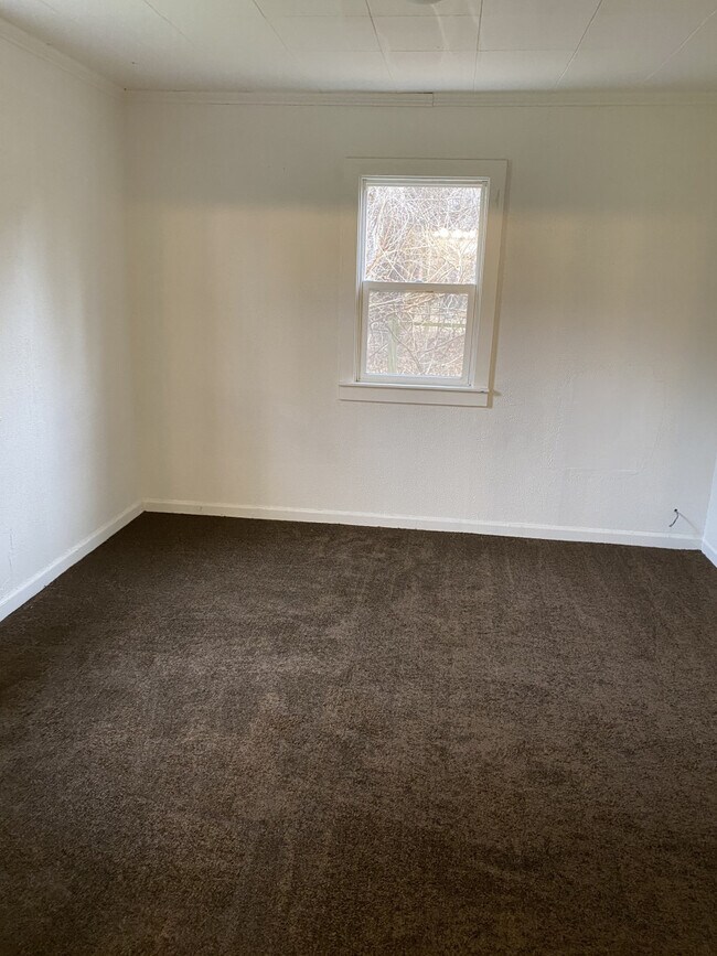 605 W Mishawaka Road 605 W Mishawaka Rd Elkhart IN 46517 Apartment