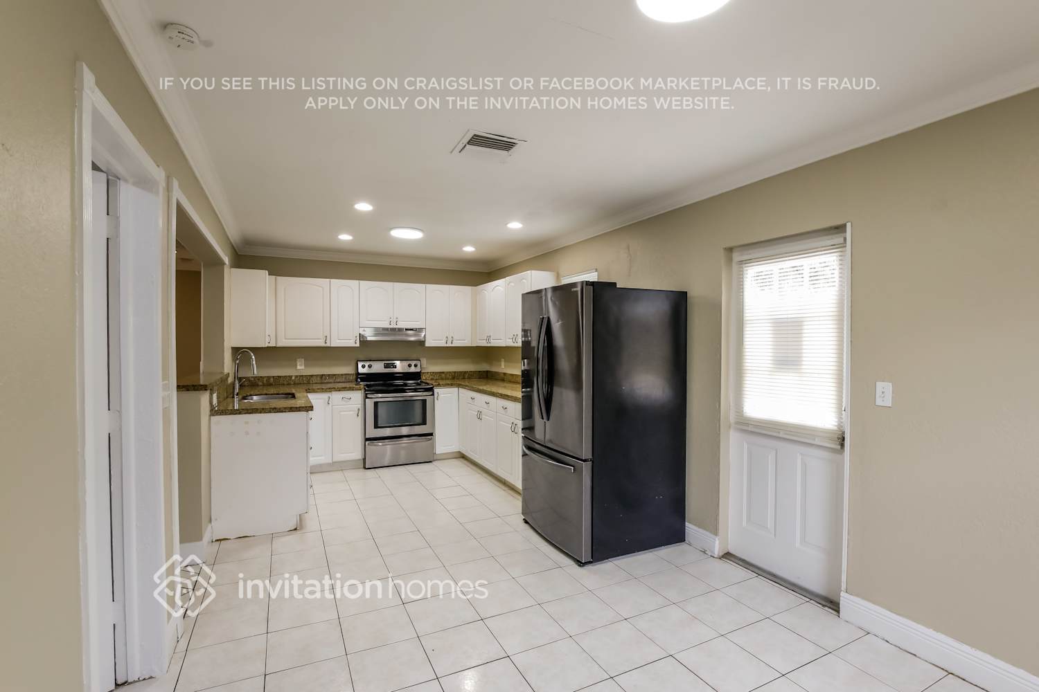 Building Photo - 617 SW 4th St