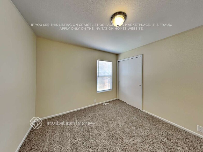 Building Photo - 1245 Lords Hill Dr