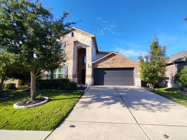 Primary Photo - Gorgeous two story house (4BD/3BA) with a ...