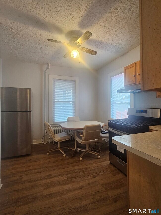 Building Photo - 53-55 Laurel St