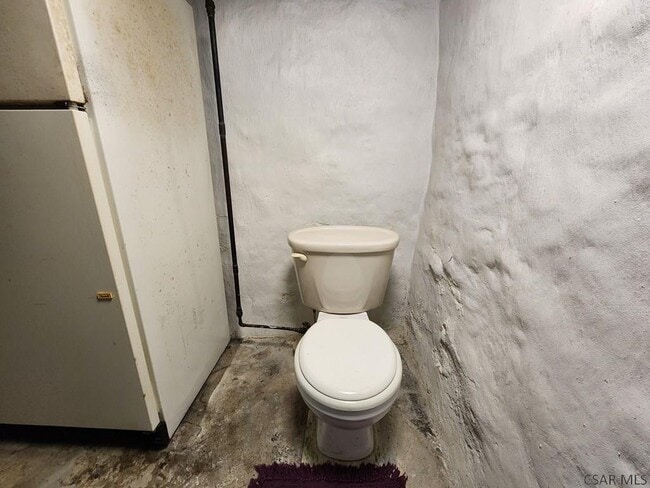 Building Photo - 825 4th St