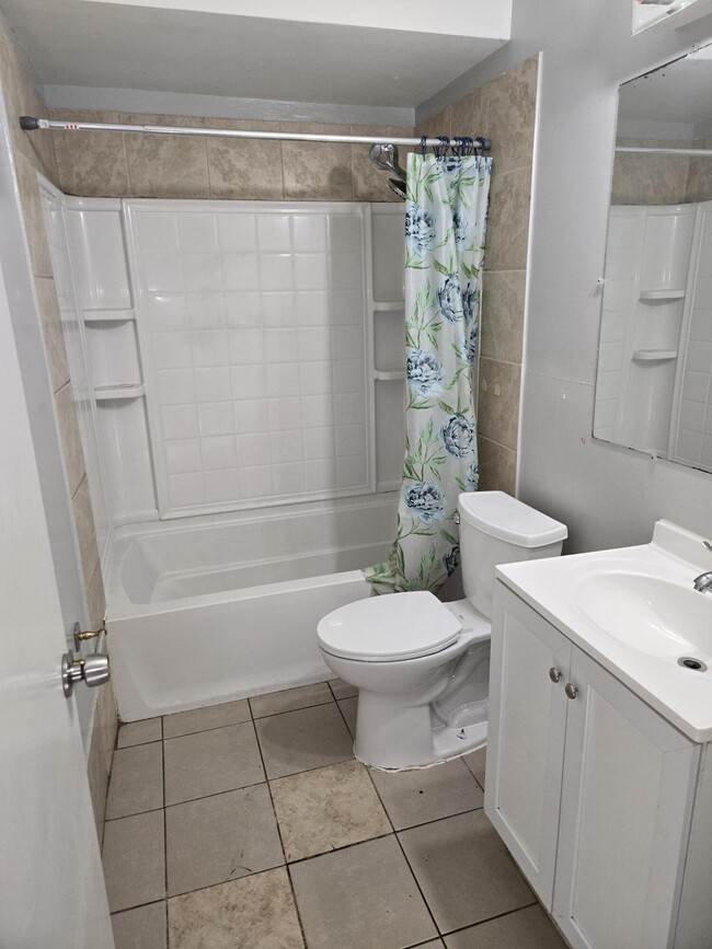 Building Photo - 27294 W Pleasant Ridge Dr