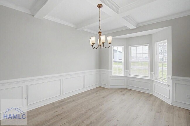 Building Photo - 18 Sunflower Cir NE