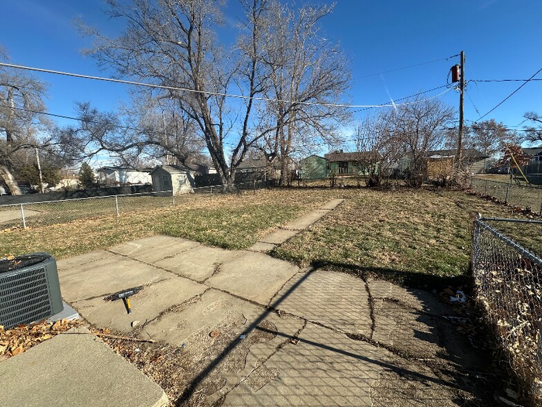 Building Photo - 3127 S 40th St