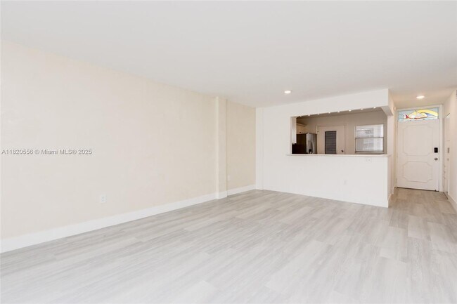 Building Photo - 3600 NE 170th St