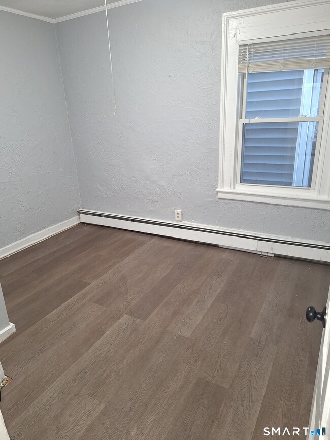 Building Photo - 199 Saltonstall Ave