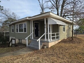 Building Photo - 3-4 Bed 1.5 Bath -25th Street West -Birmingham, Alabama