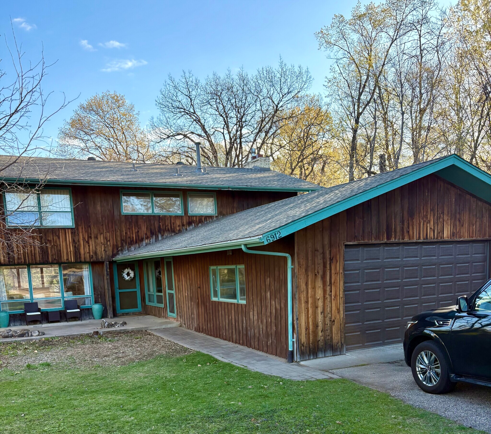 Building Photo - 6912 E Fish Lake Rd