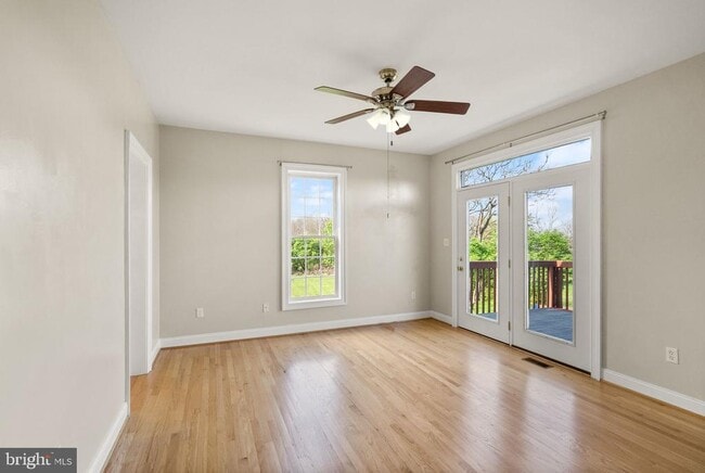 Building Photo - 943 Castle Rock Ln