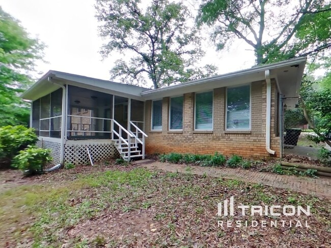 Building Photo - 4124 Lauada Dr