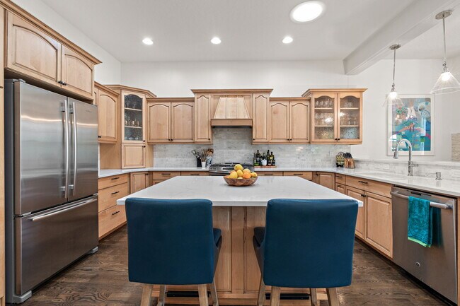 Building Photo - 3655 N Willowbar Ln