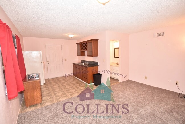 Building Photo - 14382 Sun Forest Dr