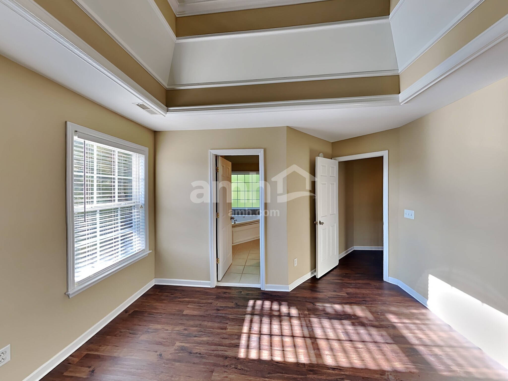 Building Photo - 3434 Wellington Pl