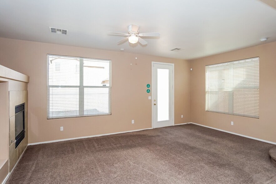 Building Photo - 2808 River Ranch Pl