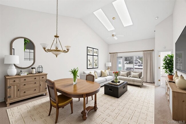 Building Photo - 1005 Constance Ln