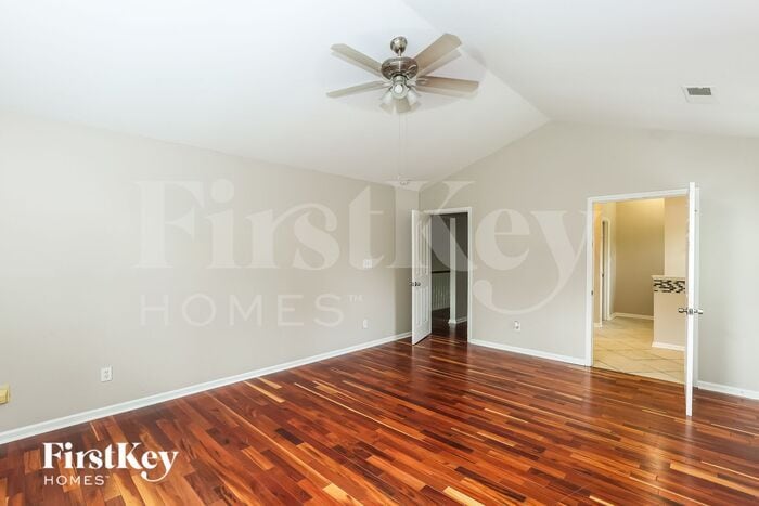 Building Photo - 2577 Governors Pointe Ct NE