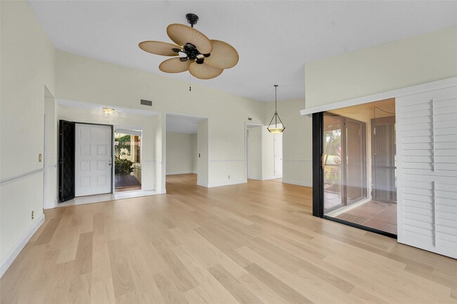 Building Photo - 3584 SW Quail Meadow Trail