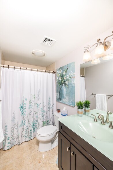 Bathroom with shower and tub - 73 Maxwell Dr