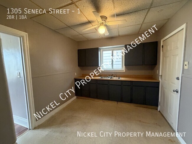 Building Photo - 1305 Seneca St